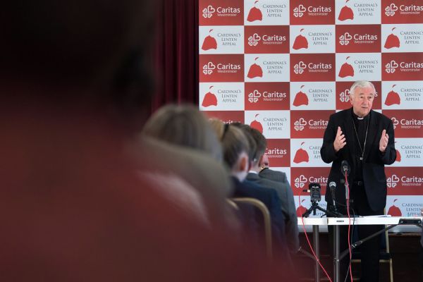 Cardinal Nichols launches Lenten Appeal on food poverty at Borehamwood Foodbank