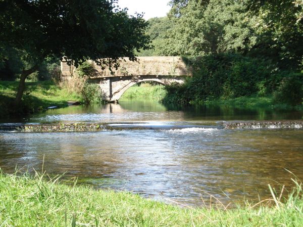 Warrengate Bridge, River Mimram, Hertfordshire, England