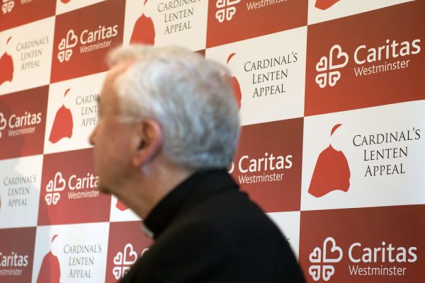 Cardinal Nichols launches Lenten Appeal on food poverty at Borehamwood Foodbank