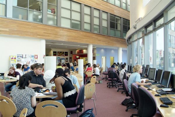 Social Spaces, North Hertfordshire College