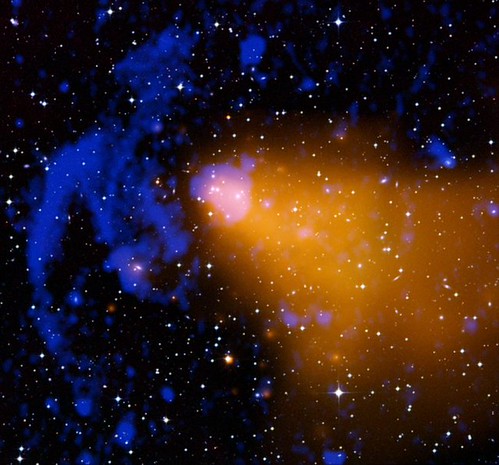 Einstein's Theory Fights Off Challengers (NASA, Chandra, 04/14/10)