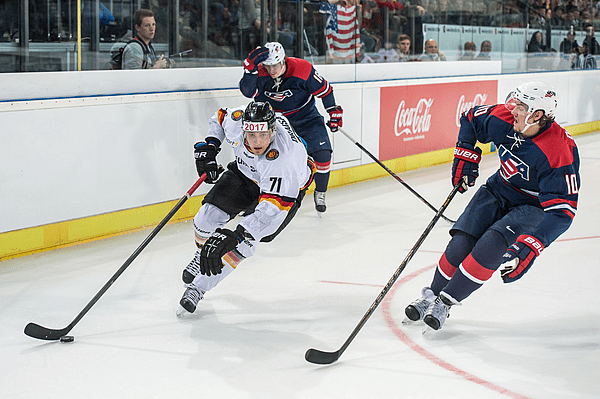 Leon Draisaitl and Danny DeKeyser by 2eight DSC0542