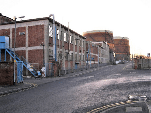 Borehamwood, Gate Studios from Station Road - geograph.org.uk - 746323