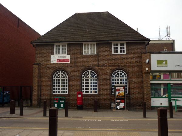 Former Post Office, Borehamwood