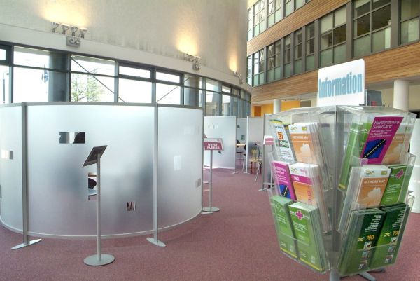 Screens, North Hertfordshire College