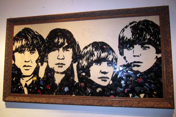 NYC: Mr. Brainwash's Icons Remix - The Beatles (Broken Records)