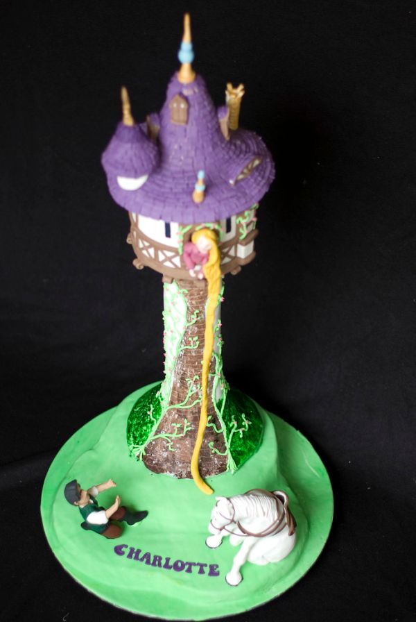 Tangled Birthday Cake