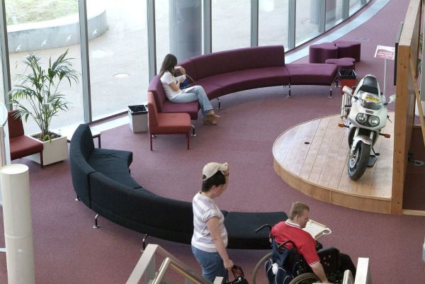 Social Seating, North Hertfordshire College