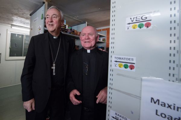 Cardinal Nichols launches Lenten Appeal on food poverty at Borehamwood Foodbank