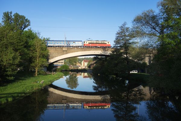 ČD 242.272-3, Os 4612, Brno-Obřany, 250