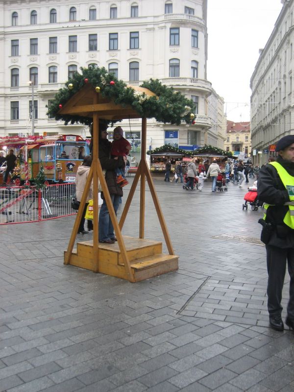 Wishing bell, Christmas market, Brno