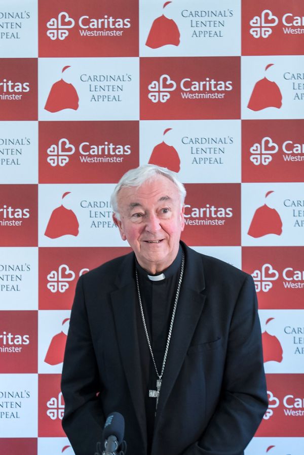 Cardinal Nichols launches Lenten Appeal on food poverty at Borehamwood Foodbank