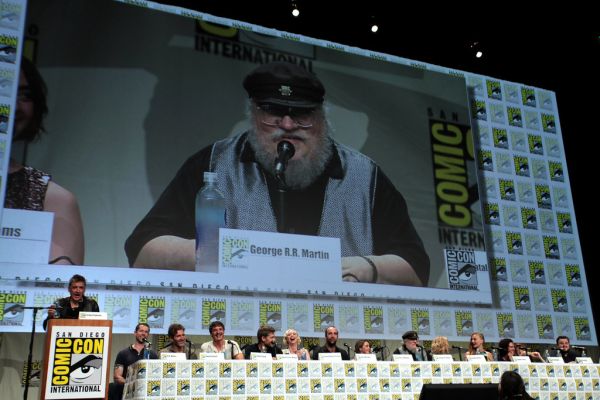 Craig Ferguson, D. B. Weiss, David Benioff, Pedro Pascal, Nikolaj Coster-Waldau, Gwendoline Christie, Rory McCann, Maisie Williams, George R. R. Martin, Natalie Dormer, Sophie Turner, Kit Harington, Rose Leslie & John Bradley