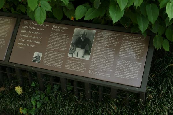 Albert Einstein Memorial