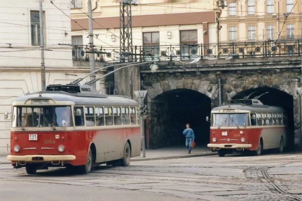 Brno Czechoslovakia. škoda 9Tr Trolleybuses nos 3154 and 3119,Linka 131 Brno. Feb 1992