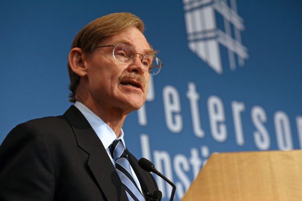 World Bank President Zoellick speaks at Peterson Institute of International Economics about the lessons from instability in the Middle East