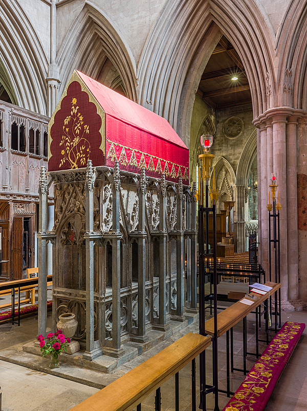 File:St Albans Cathedral Shrine of St Albans, Hertfordshire, UK - Diliff.jpg
