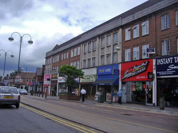 Borehamwood shops