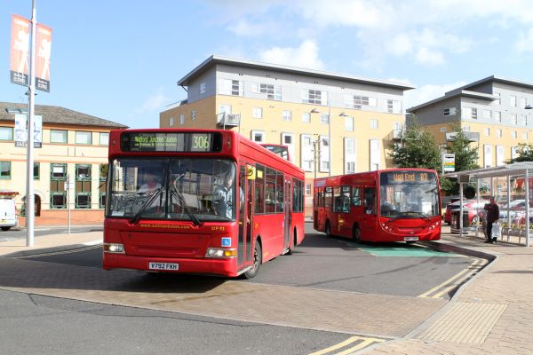 Sullivan Buses DP92 (V792FKH) at Elstree & Borehamwood