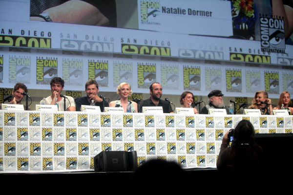 David Benioff, Pedro Pascal, Nikolaj Coster-Waldau, Gwendoline Christie, Rory McCann, Maisie Williams, George R. R. Martin, Natalie Dormer, Sophie Turner, Kit Harrington, Rose Leslie & John Bradley