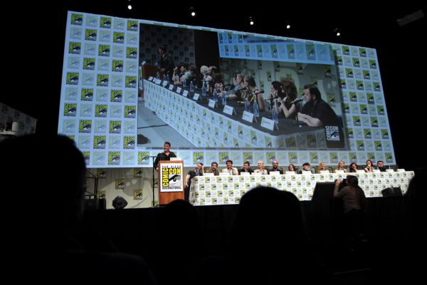 Craig Ferguson, D. B. Weiss, David Benioff, Pedro Pascal, Nikolaj Coster-Waldau, Gwendoline Christie, Rory McCann, Maisie Williams, George R. R. Martin, Natalie Dormer, Sophie Turner, Kit Harington, Rose Leslie & John Bradley