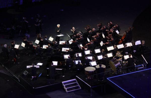 Chariots of Fire - Simon Rattle, Rowan Atkinson and the London Symphony Orchestra - London 2012 Opening Ceremony