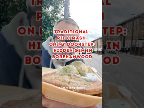 Traditional Pie &amp; Mash in Borehamwood #pieandmash #borehamwood #foodie #hiddengems