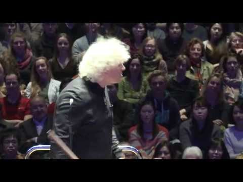 Sir Simon Rattle zu Gast an der HfM Karlsruhe