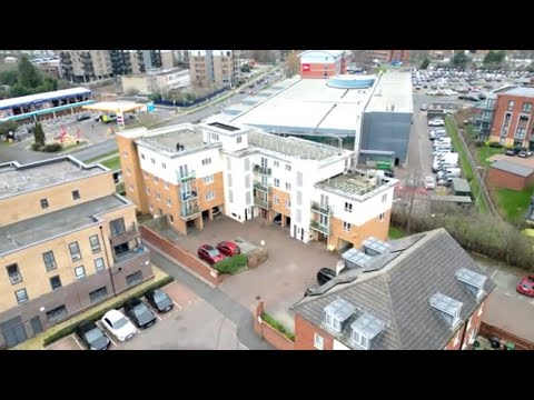 What kind of property can you buy for £270,000 in Borehamwood?