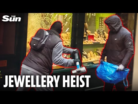 Shock moment hammer wielding thugs break into London jewellery store in brazen robbery